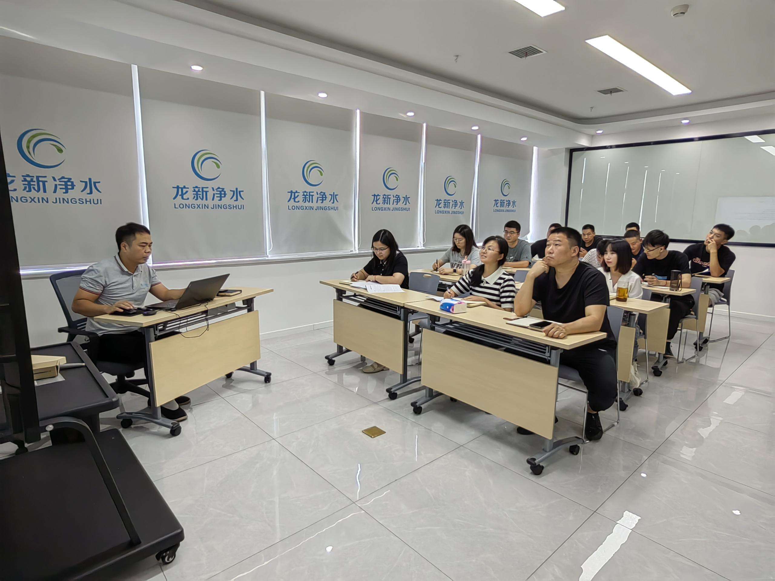 【龍新培訓(xùn)】學(xué)習(xí)正當(dāng)時，奮楫篤行之